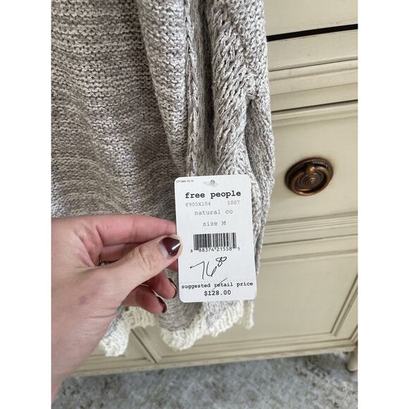 NWT Free People Oversized Knit Sweater Brown Cream Size Medium Cotton Side Slit - Picture 2 of 9